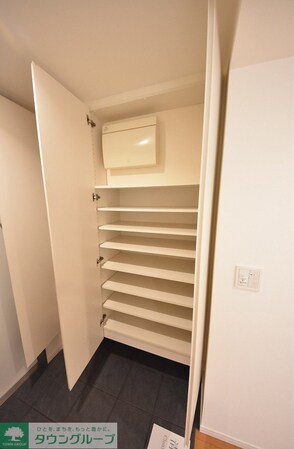 フレンシア外苑西の物件内観写真